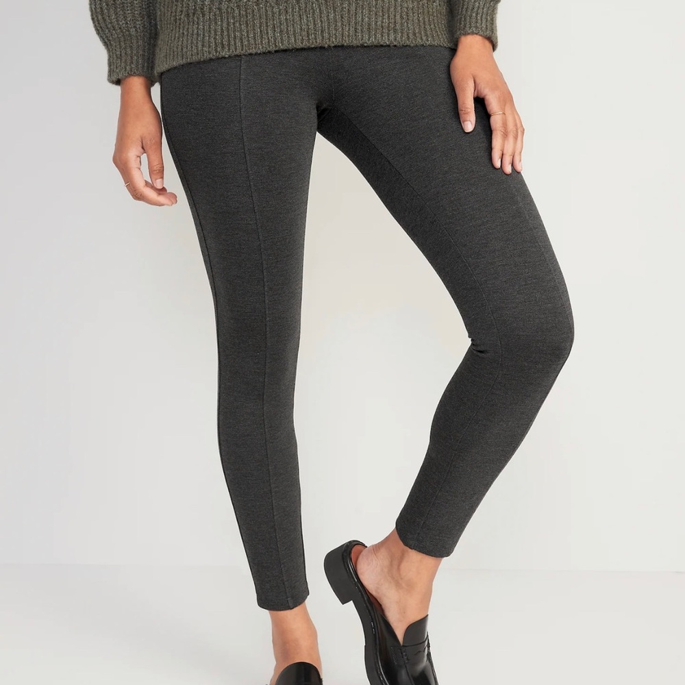 Old Navy Womens Stevie Pants Size XL Gray Pull On Ankle High Rise, Gently Used